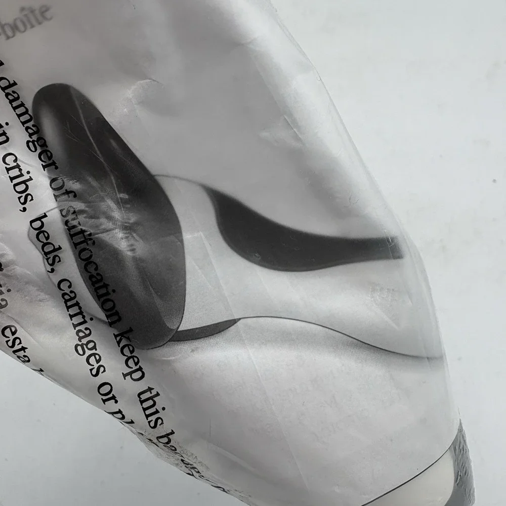 Tupperware Can Opener Black and White New in Package